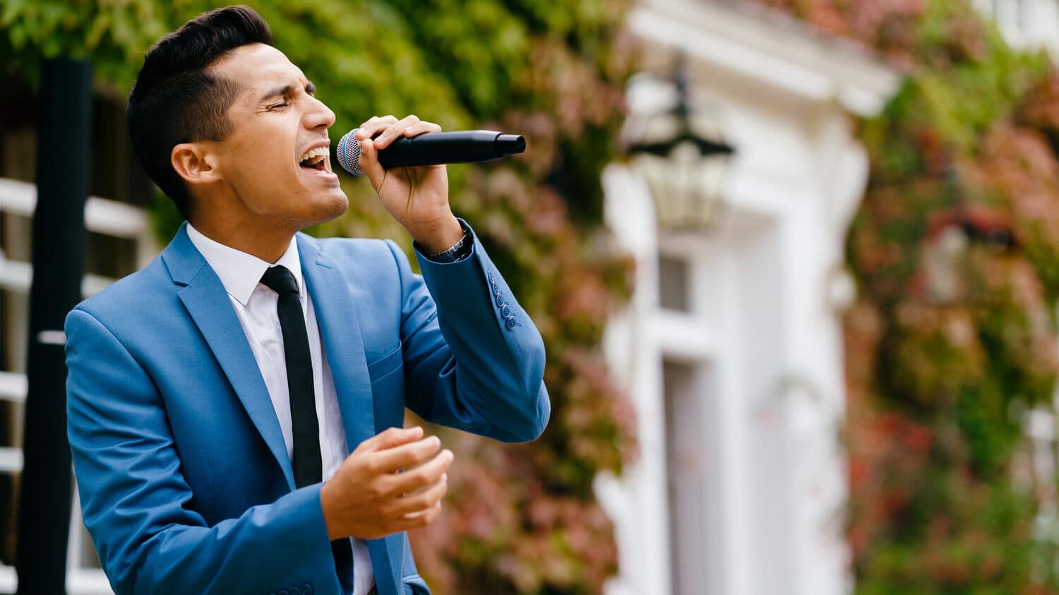 Male Singers for weddings