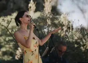 singer outside