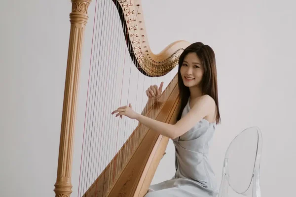 wedding harpist